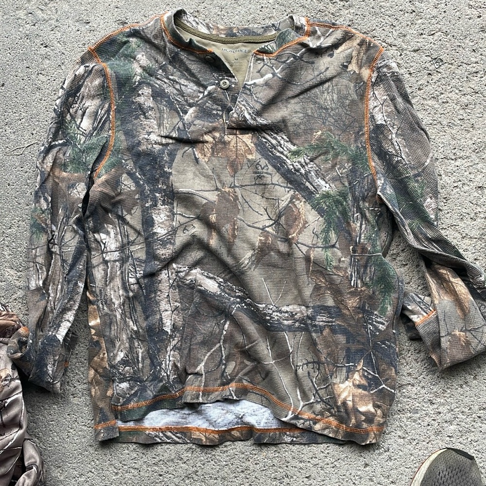 Realtree camo Henley LS